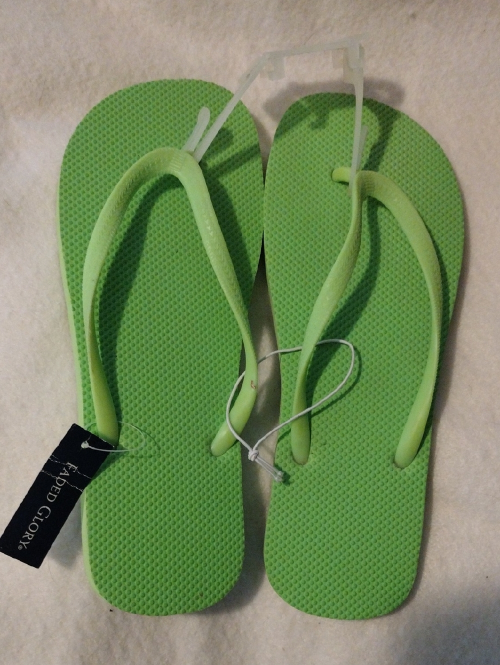 3 For $12 Sale! Faded Glory Lime Green Flip Flop Sandals Size 9/10 Large